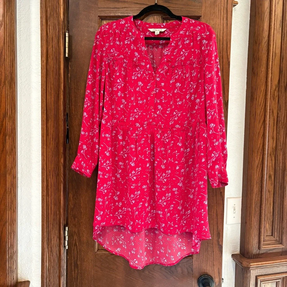 The Pioneer Woman Micro Ruffle Tiered Tunic S P2P 18-19” red w/blue floral boho - Picture 3 of 13